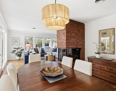 540 Country Club Lane - Photo Thumbnail 7