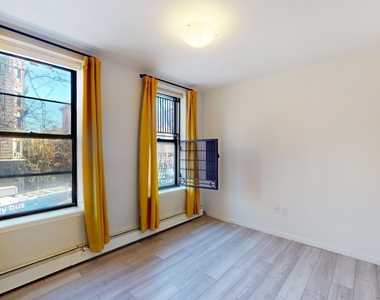 2611 Frederick Douglass Boulevard - Photo Thumbnail 6