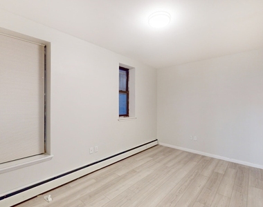 2611 Frederick Douglass Boulevard - Photo Thumbnail 7