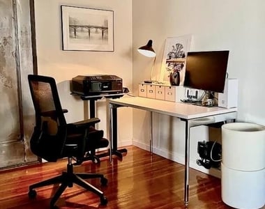 675 Academy Street - Photo Thumbnail 4
