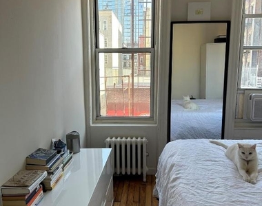 346 E 20th Street - Photo Thumbnail 9