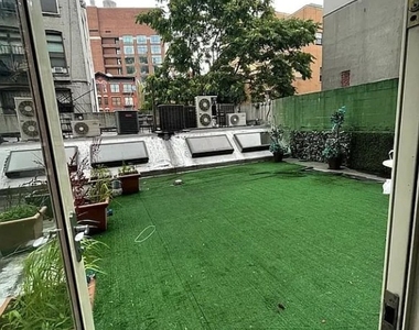 227 Mulberry Street - Photo Thumbnail 4