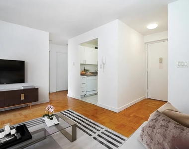 227 Mulberry Street - Photo Thumbnail 3