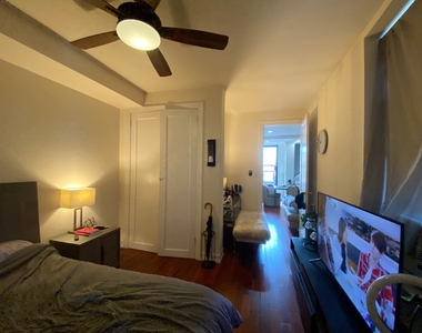 304 W 92nd Street - Photo Thumbnail 13