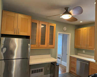 2024 Glenwood Road - Photo Thumbnail 6