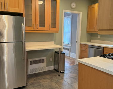 2024 Glenwood Road - Photo Thumbnail 5