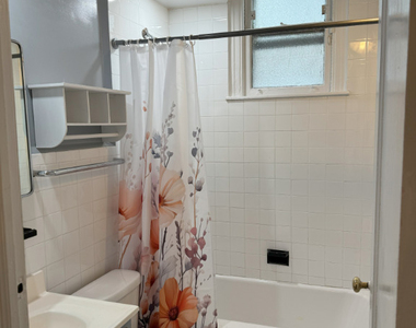 2024 Glenwood Road - Photo Thumbnail 3
