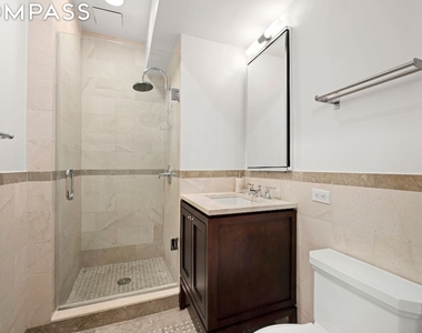 1 Hanson Place - Photo Thumbnail 4