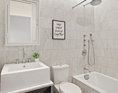 35 Spring Street - Photo Thumbnail 8