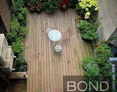 9 St Marks Place - Photo Thumbnail 15