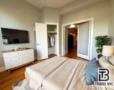 150 Grove Street - Photo Thumbnail 4