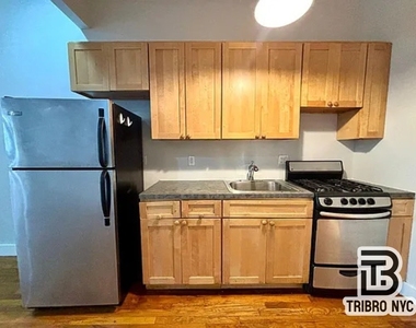 150 Grove Street - Photo Thumbnail 8