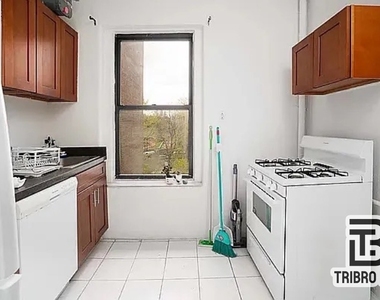 207 Central Park N - Photo Thumbnail 6
