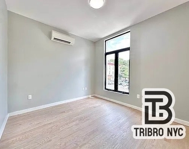 2819 Clarendon Road - Photo Thumbnail 4