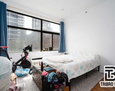 230 E 124th Street - Photo Thumbnail 4