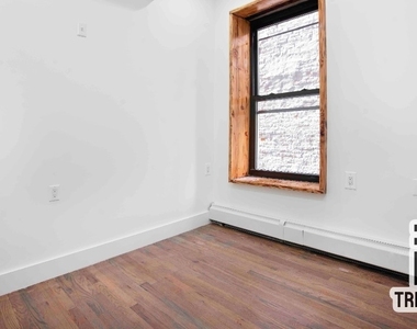 340 E 105th Street - Photo Thumbnail 3