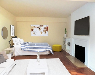 40 Central Park S - Photo Thumbnail 2