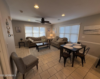 30 E Bay Way - Photo Thumbnail 4