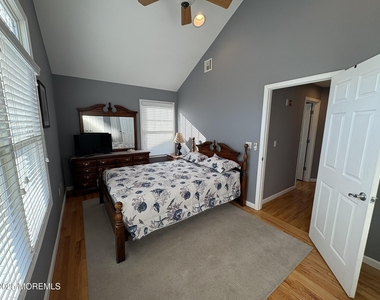 30 E Bay Way - Photo Thumbnail 24