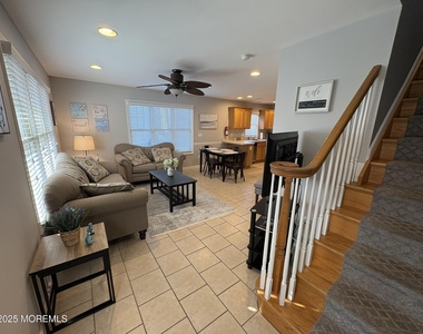 30 E Bay Way - Photo Thumbnail 3