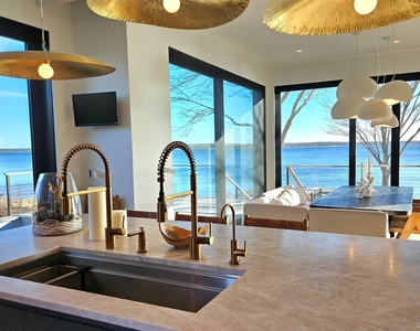 599 Peconic Bay Boulevard - Photo Thumbnail 17