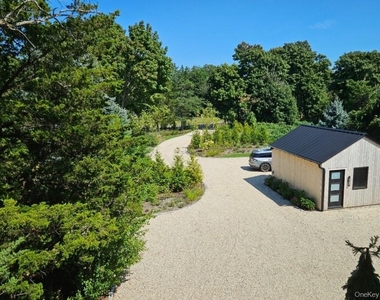 599 Peconic Bay Boulevard - Photo Thumbnail 48