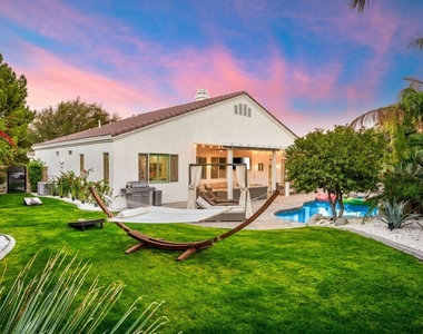 1083 E Circulo San Sorrento Road - Photo Thumbnail 1