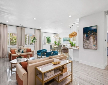 1083 E Circulo San Sorrento Road - Photo Thumbnail 12