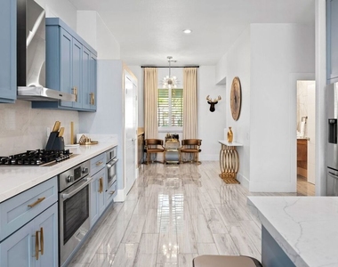 1083 E Circulo San Sorrento Road - Photo Thumbnail 17