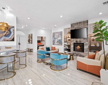 1083 E Circulo San Sorrento Road - Photo Thumbnail 26