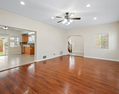 4090 Leeward Avenue - Photo Thumbnail 15
