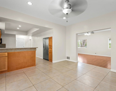 4090 Leeward Avenue - Photo Thumbnail 18