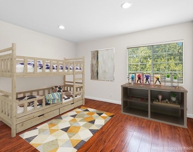 4090 Leeward Avenue - Photo Thumbnail 6