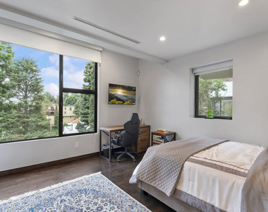6459 Rodgerton Drive - Photo Thumbnail 35