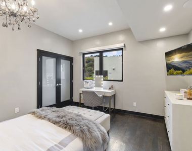 6459 Rodgerton Drive - Photo Thumbnail 39