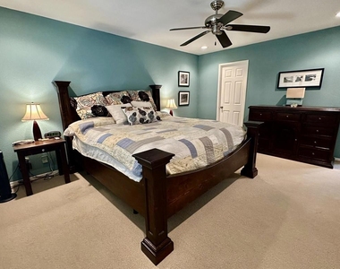 295 Cordoba Way - Photo Thumbnail 13
