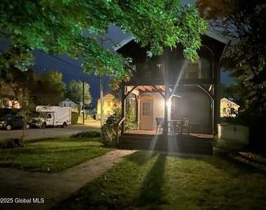 154 Washington Street - Photo Thumbnail 1