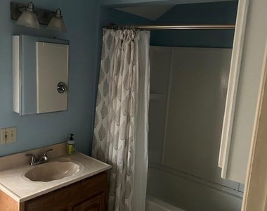 154 Washington Street - Photo Thumbnail 8
