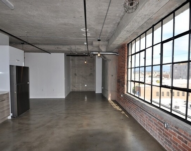 691 Mill Street - Photo Thumbnail 8