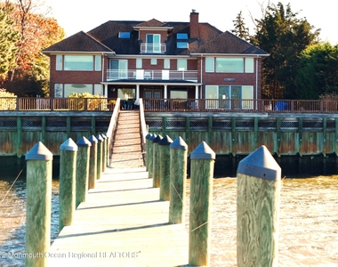 309 Lincoln Avenue - Photo Thumbnail 2