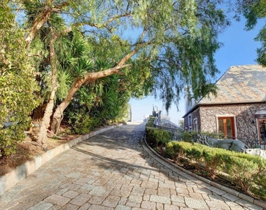 5805 Foxview Drive - Photo Thumbnail 31