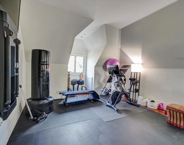 5805 Foxview Drive - Photo Thumbnail 20