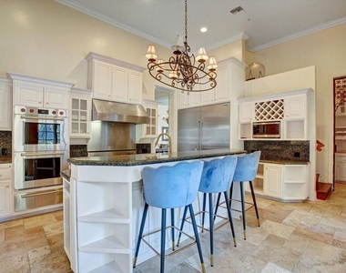 5805 Foxview Drive - Photo Thumbnail 15