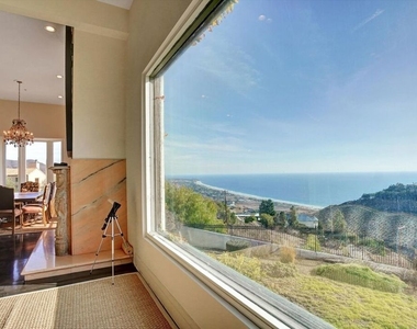 5805 Foxview Drive - Photo Thumbnail 13