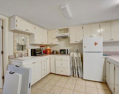5805 Foxview Drive - Photo Thumbnail 35