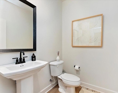 80435 Palatine Crt Court - Photo Thumbnail 11