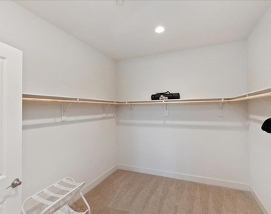 80435 Palatine Crt Court - Photo Thumbnail 17