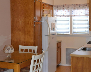 310 Maryland Avenue - Photo Thumbnail 11