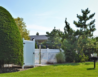 310 Maryland Avenue - Photo Thumbnail 19