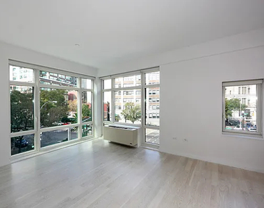 55 Thompson Street - Photo Thumbnail 2